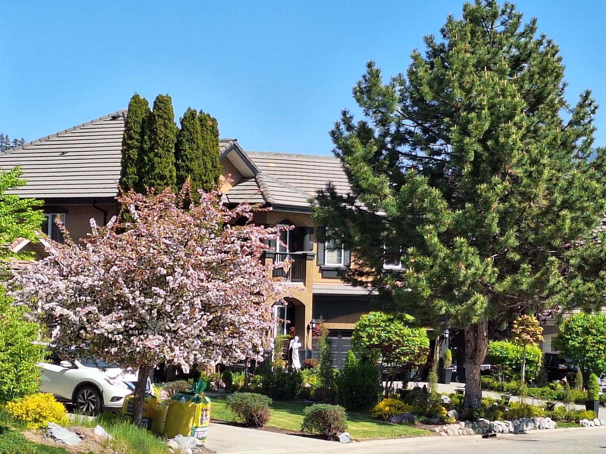 Villa Bellissimo Frantalia - La Galleriseum Versaliere Kelowna Exterior foto