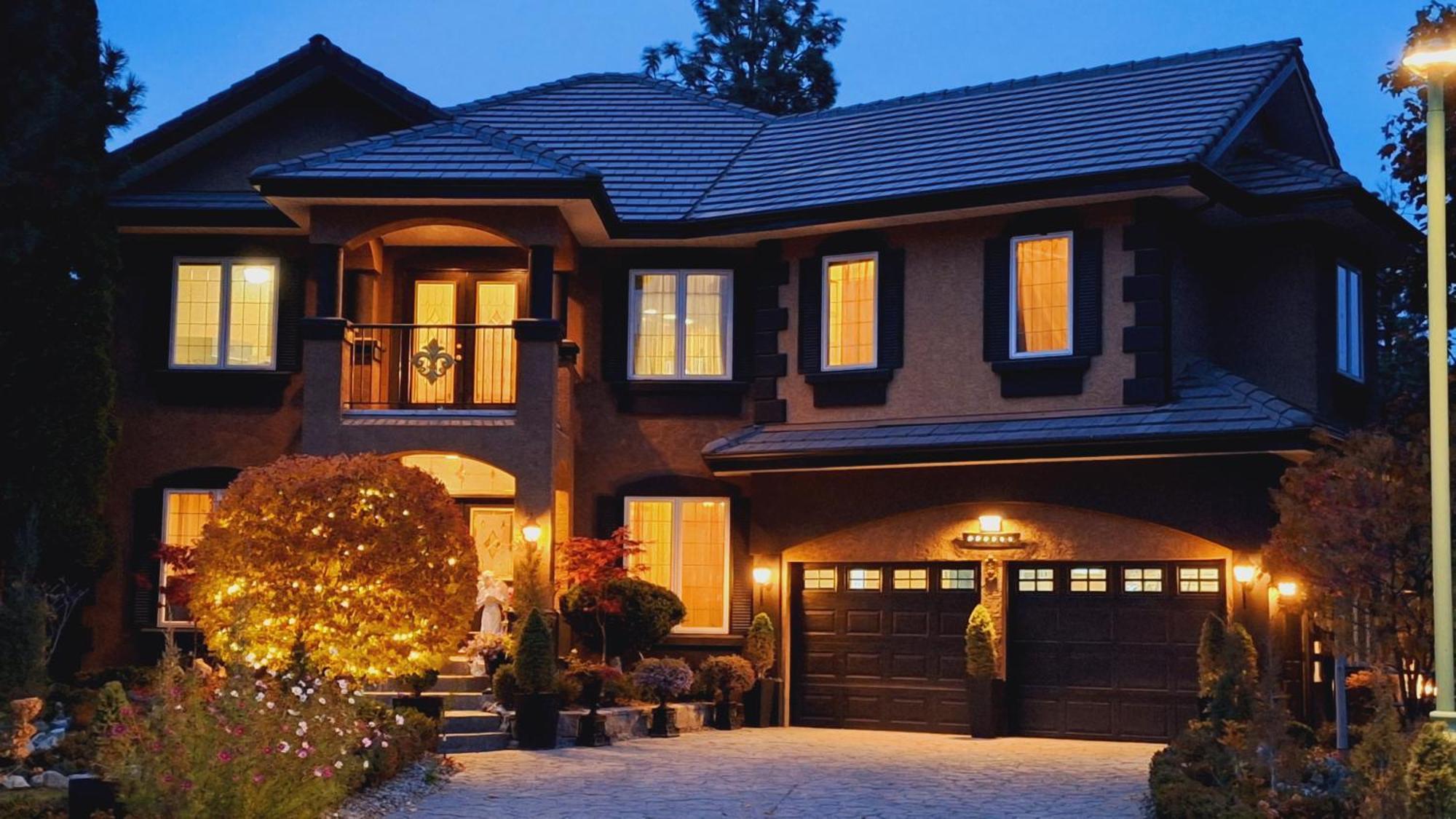 Villa Bellissimo Frantalia - La Galleriseum Versaliere Kelowna Exterior foto